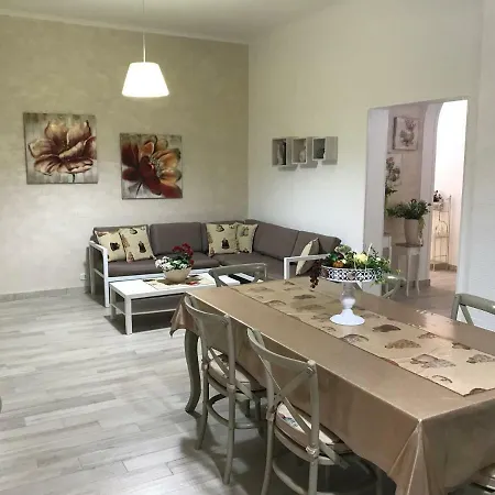 דירה Casa Rosmini 1 *