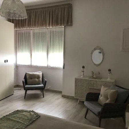 Casa Rosmini 1 Апартаменты Порто-Чезарео